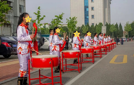 内地港宝|香港教育|香港插班|香港小学|香港中学|香港直资学校|香港Band1学校|香岛中学|圣士提反中学|香港寄宿学校