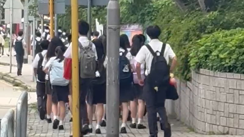 香港学生放学