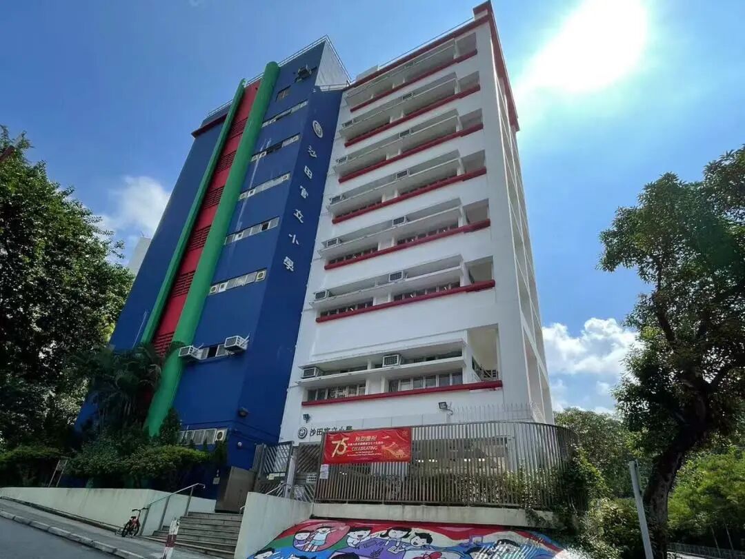 e8c2ea222f7884f01549434bf860e613.jpg